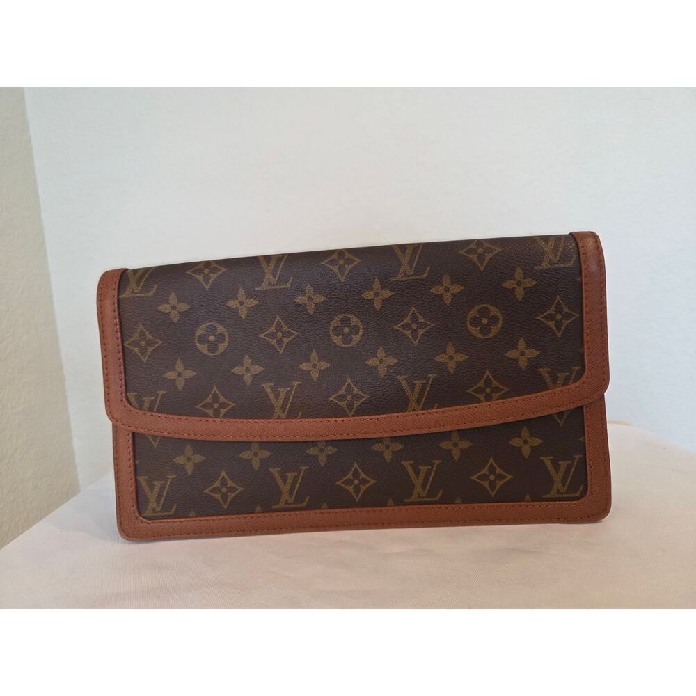 Louis Vuitton Dame Pochette GM Monogram Canvas Vintage Clutch Bag Vintage